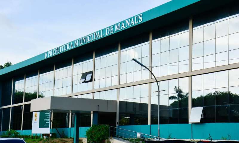 Prefeitura de Manaus nega aplicação de recursos no Banco Master