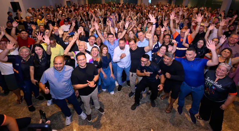 David Almeida reúne mais de 250 lideranças na prestação de contas