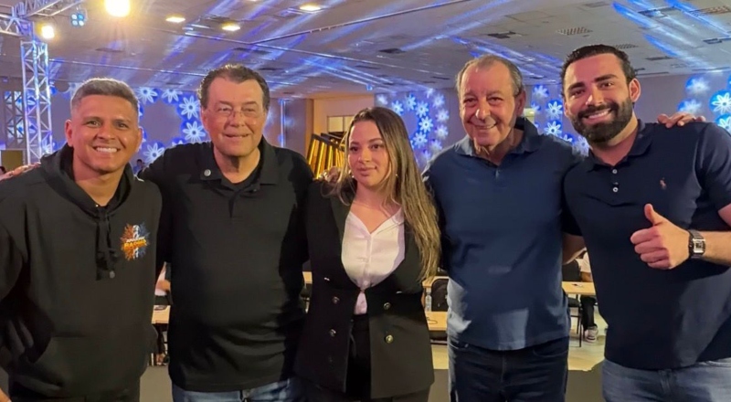 Eduardo Braga destaca empreendedorismo e valorização no Amazonas Barber 2026