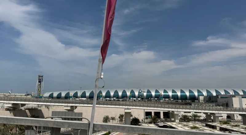 Emirados Árabes Unidos anunciam fechamento do espaço aéreo temporário