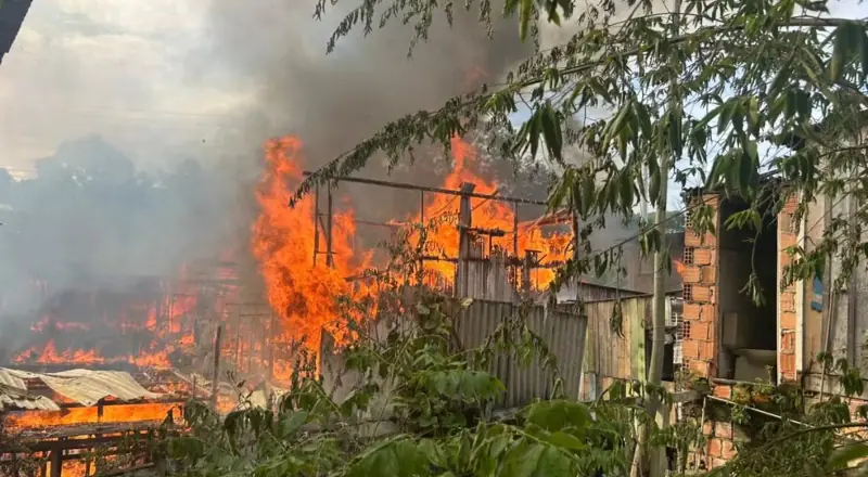 Saiba como ajudar famílias que perderam tudo em incêndio na Zona Oeste de Manaus com doações.