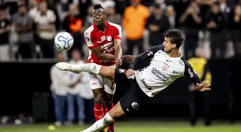 Corinthians enfrenta Independiente Santa Fé e busca vitória decisiva