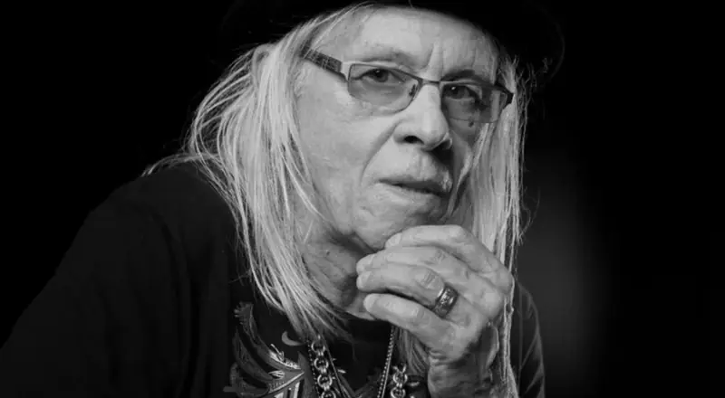 Morre Luiz Carlini, ícone do rock brasileiro e parceiro de Rita Lee