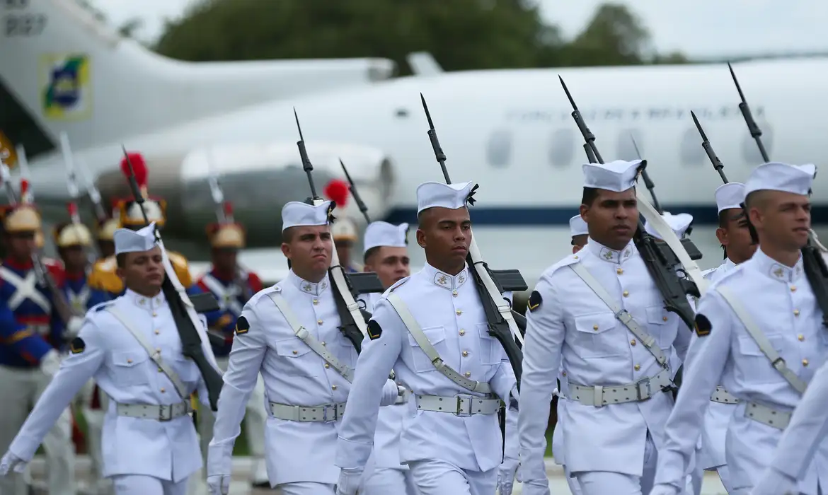 Termina nesta terça-feira prazo para alistamento militar urgente