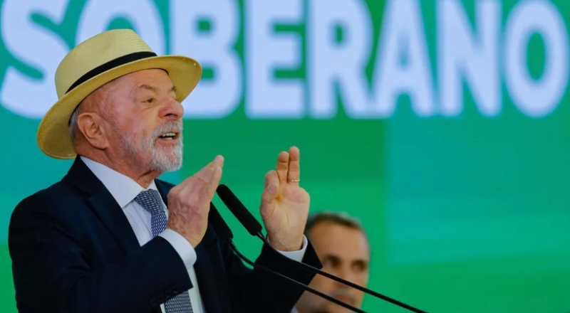 TRE-SP multa Lula em R$ 15 mil por uso de evento oficial