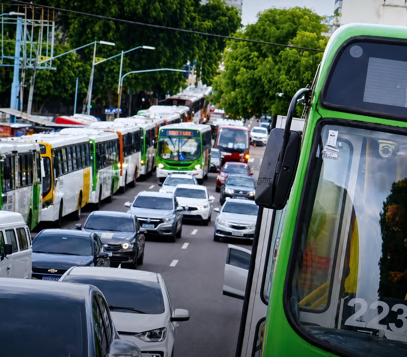 Dia de sufoco: Como se adaptar à paralisação de ônibus em Manaus
