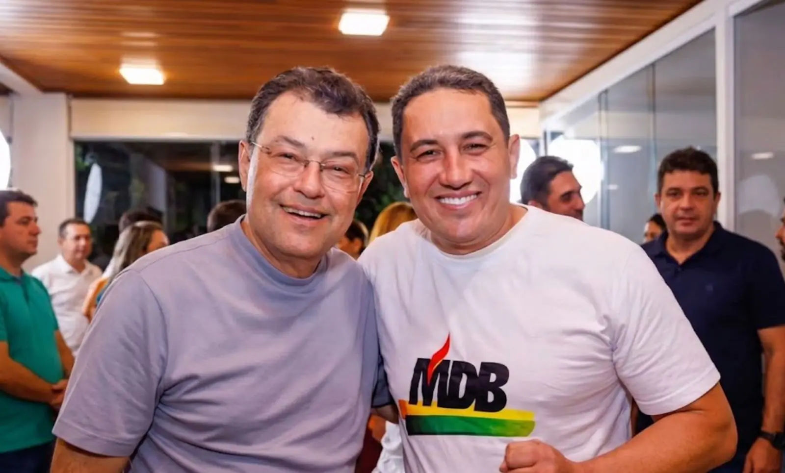 Simão Peixoto marca presença em encontro do MDB e fortalece laços