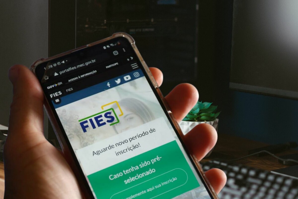 Fies: pré-selecionados precisam complementar informações até terça