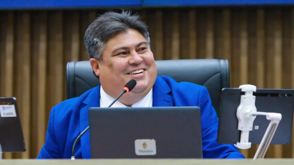 No Dia do Servidor Público, David Reis celebra conquistas importantes