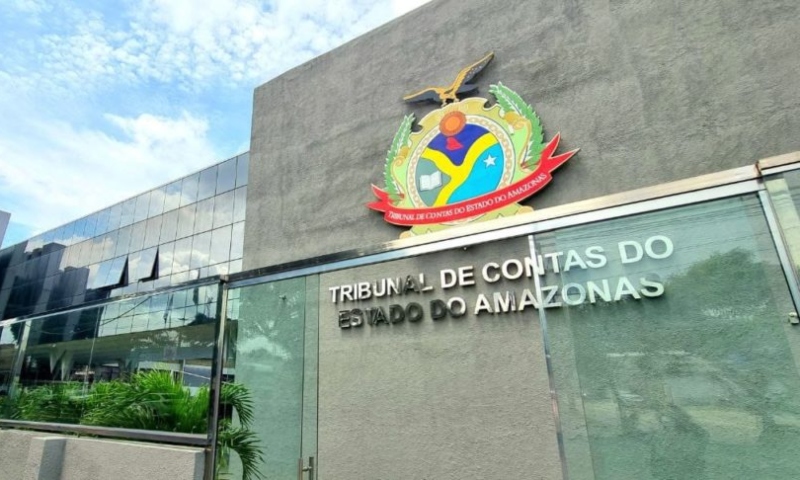 TCE-AM aprecia 69 processos em sessão de decisão importante